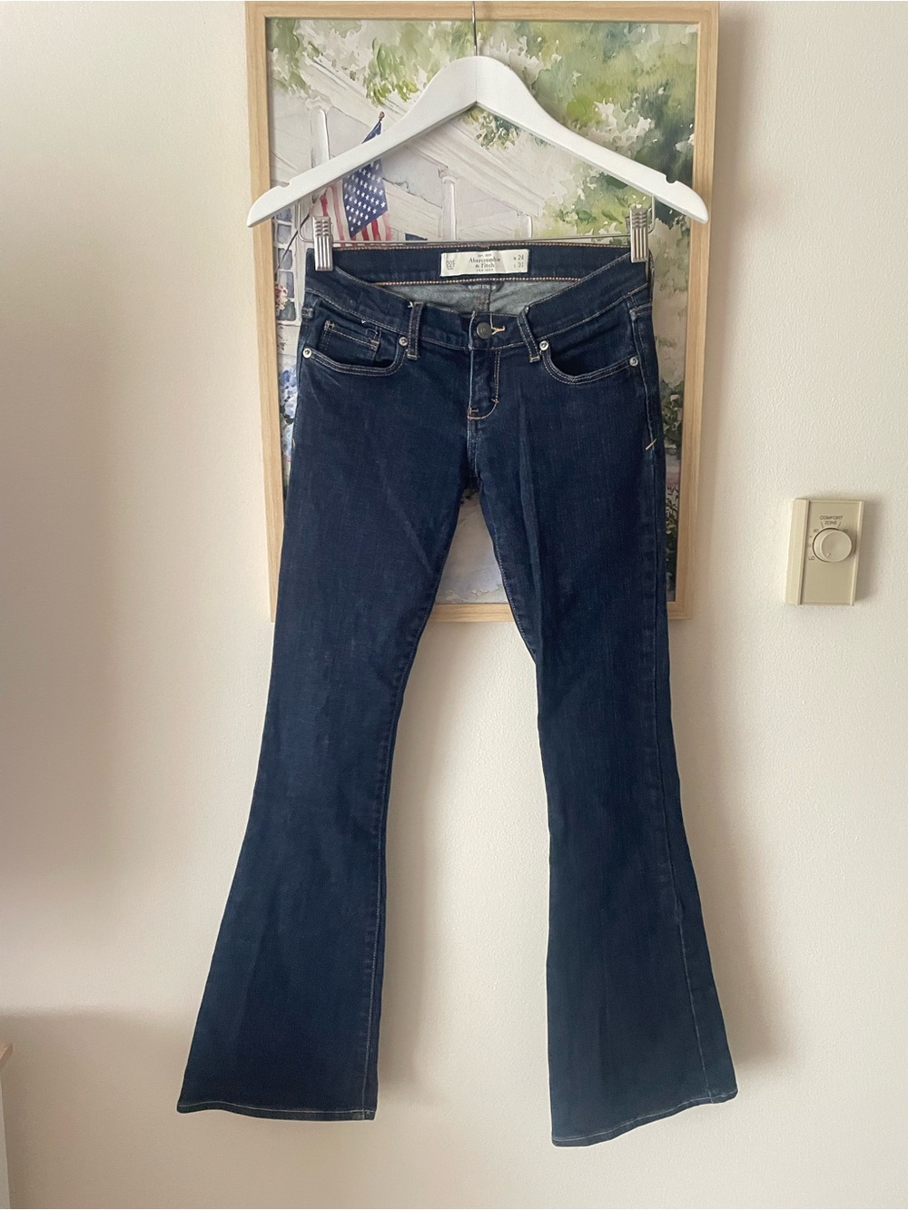 Abercrombie & Fitch Y2K Low Rise Dark Wash Flare Denim Jeans Size 00S W24